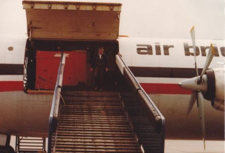 Puerta lateral del avion